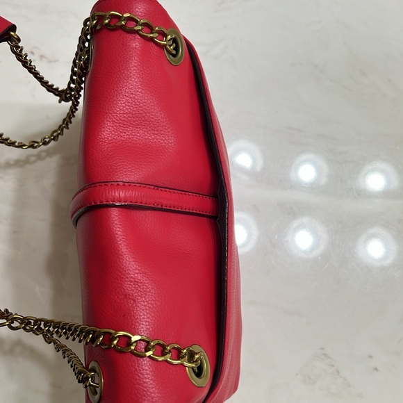 Antonio Melani Leather Red Shoulder Bag with Fab Gold Chain Strap & Detail NWOT - Picture 9 of 13